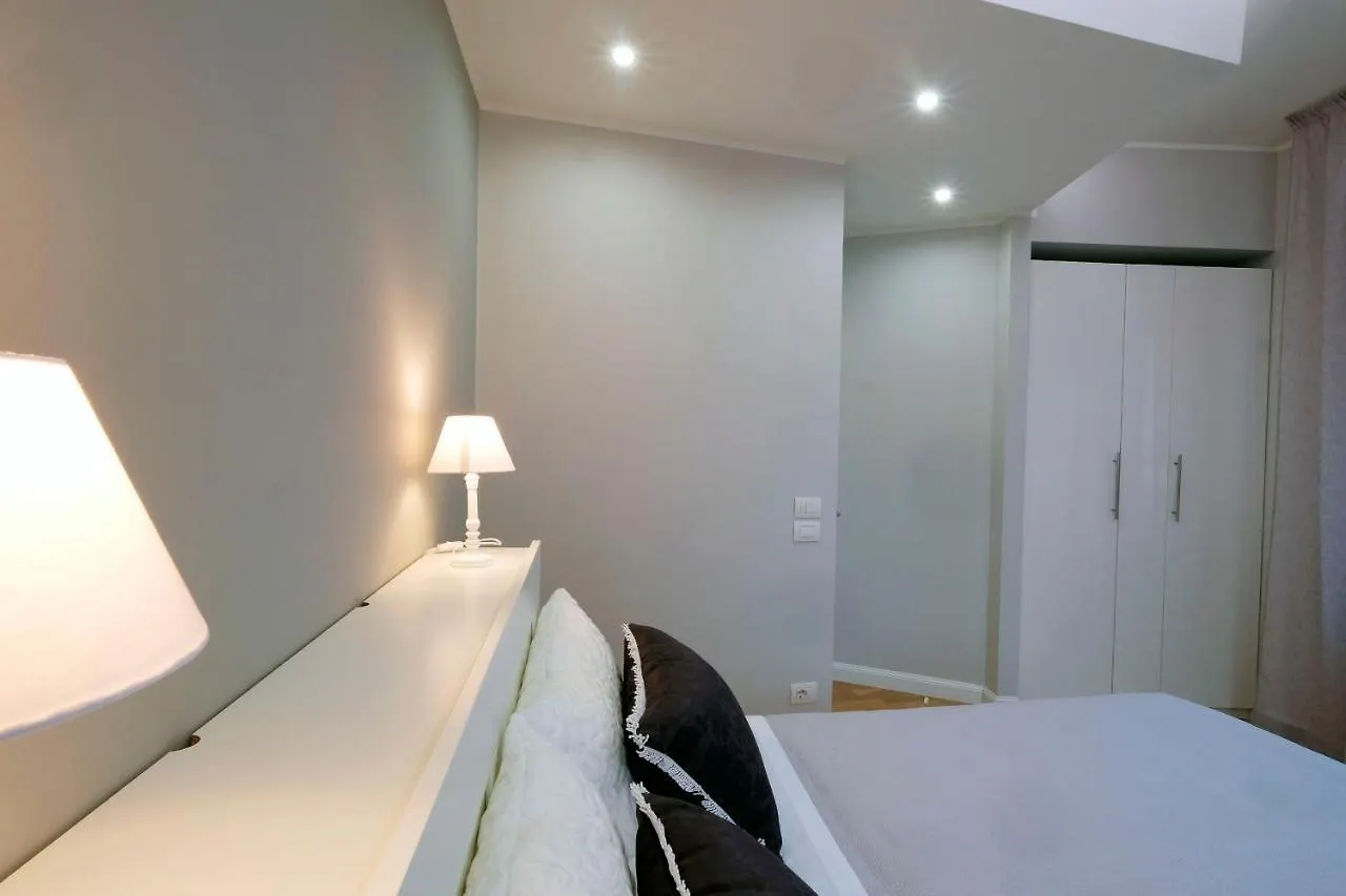 Apartment Circolo7 Verona 0*,  Italy